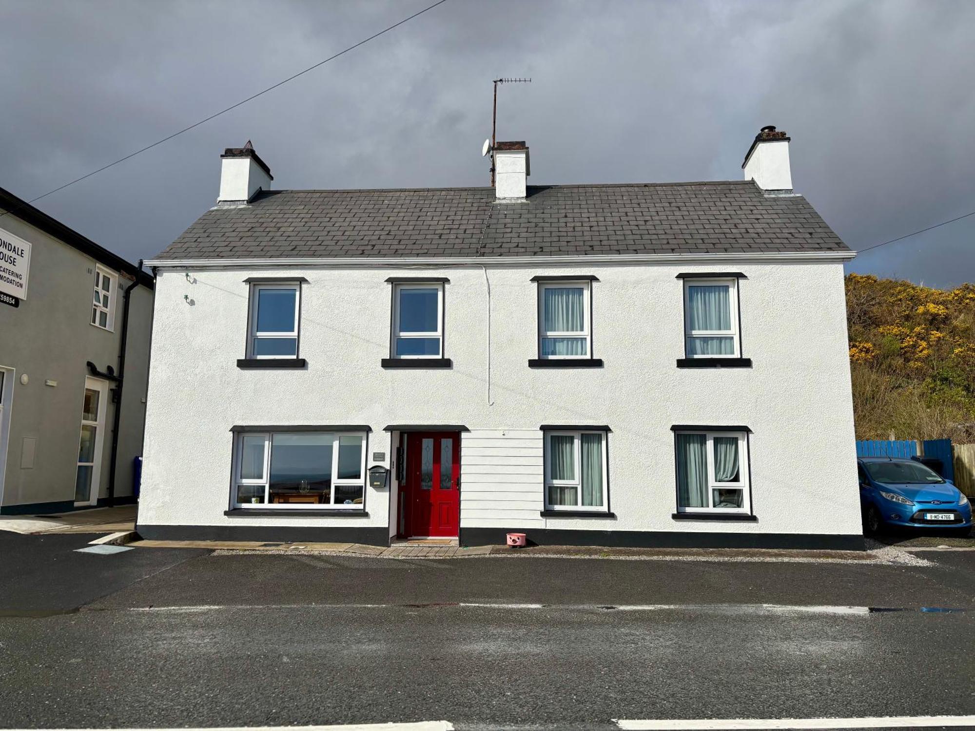 Mary'S Of Mulranny Hotel Exterior foto